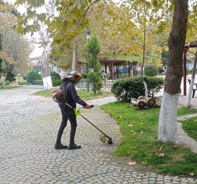 Susurluk’ta Yeşil Alan İyileştirme Çalışmaları Başladı