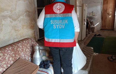 Sosyal Yardımlaşma ve Dayanışma Vakfı Gıda Paketi Yardımı Yaptı