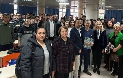 Balıkesir Üniversitesi Meslek Yüksekokulu’nda Öğrencilere İş Hayatıyla İlgili Söyleşi