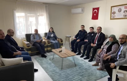 Balya Kaymakamı Zeynep Demir, Şehidimiz Tevfik Özdemir’in Ailesini Ziyaret Etti