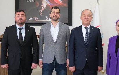 MHP Ayvalık İlçe Başkanlığı, Ayvalık Devlet Hastanesi’ni Ziyaret Etti