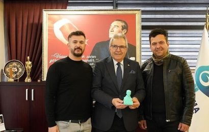 Bandırma Belediyesi, yerel halk ve misafirleriyle önemli bir görüşme gerçekleştirdi
