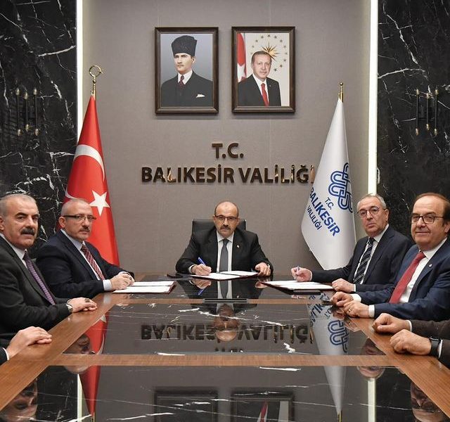 Balıkesir’deki Mimar Sinan Mesleki ve Teknik Anadolu Lisesi için Yeni Okul Binası İmza Töreni