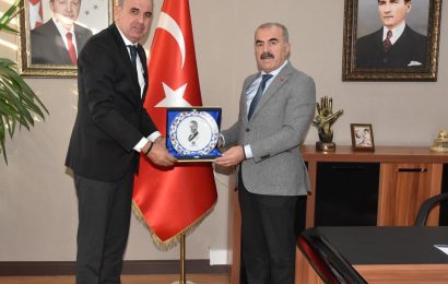 TED Türk Eğitim Derneği Balıkesir Koleji Kurucusu Gökhan Tankaş’ın Balıkesir İl Milli Eğitim Müdürü Murat Demire’yi Ziyareti