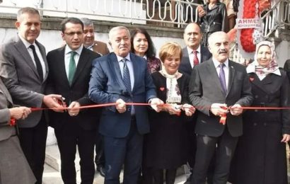 Kadının El Emeği ve Göz Nuru Sergisi Açıldı