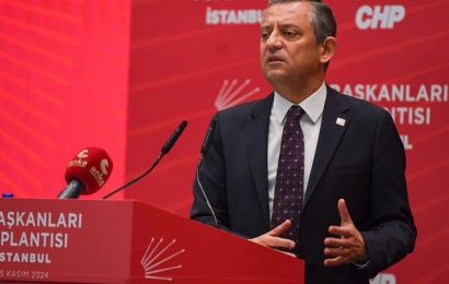 İstanbul Esenyurt’ta CHP İl Başkanları Toplantısı Gerçekleştirildi