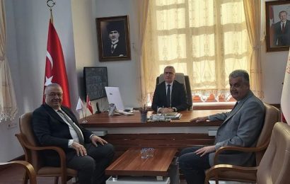 Edremit İlçe Milli Eğitim Müdürü, Belediye Başkanını Ziyaret Etti