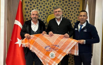 Susurluk Yörükler Derneği Başkanı Metin Konuk, Yerel Halkla Buluştu