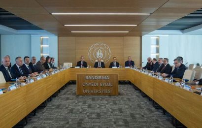 Bandırma Onyedi Eylül Üniversitesi, Katılımcı Yönetimi ve Kurum Kültürünü Güçlendirmek Amacıyla Danışma Kurulu Toplantısı Gerçekleştirdi