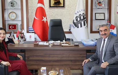 Ziyaretlerle Dikkat Çeken Balya Kaymakamı Zeynep Demir