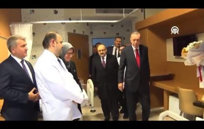 Cumhurbaşkanı Erdoğan, Balıkesir’deki Kaza Sonucu Yaralanan Öğrencileri Ziyaret Etti