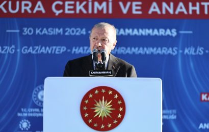 Kahramanmaraş’ta Depremzedeler İçin Kura ve Anahtar Teslim Töreni Yapıldı