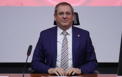 Ayvalık’ta Yıl Sonu Meclis Toplantısı Gerçekleşti