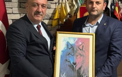 MHP Bandırma İlçe Başkanlığı, Bandırma Ülkü Ocakları’na Hayırlı Olsun Ziyaretinde Bulundu