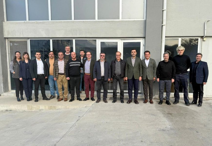 Balıkesir Ticaret Odası Yönetimi Hisar Süt Ürünleri ve Turfan Tarımsal Üretim Firmalarını Ziyaret Etti