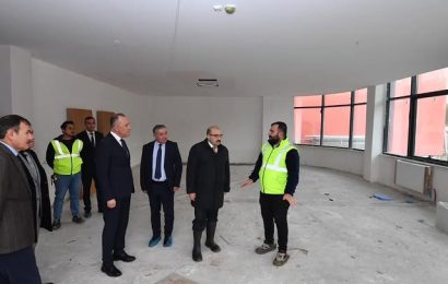 Vali İsmail Ustaoğlu, Engelsiz Gençlik Merkezi İnşaatını İnceledi