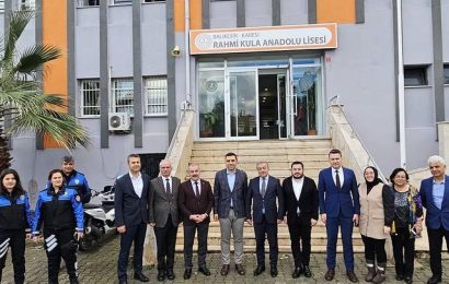 30 Yılda Bir Araya Gelindi