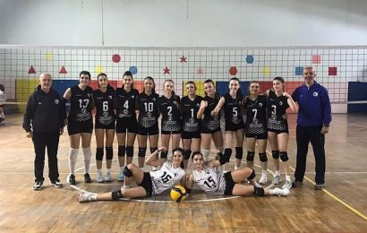 Bandırma Voleybol SK Yıldız Kız Takımı, Susurluk GSK’yı Mağlup Etti