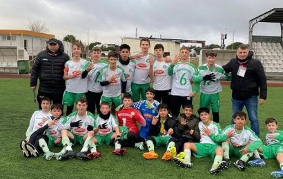 Gönen Belediyespor U14 Takımı Şampiyon Olmayı Başardı