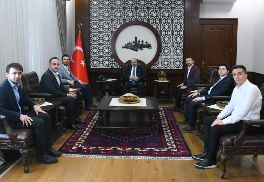 Genç Memur-Sen Balıkesir’den Vali Ustaoğlu’na Anlamlı Ziyaret