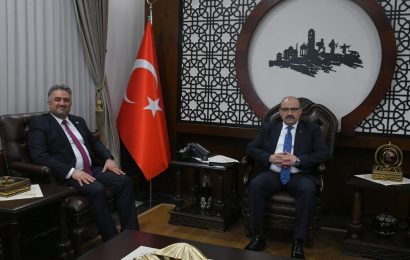 Türk Patent ve Marka Kurumu Başkanı Balıkesir Valiliği’ni Ziyaret Etti Türk Patent ve Marka Kurumu Başkanı Balıkesir Valiliği’ni Ziyaret Etti