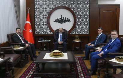 TKDK Başkanı Ahmet Abdullah Antalyalı’dan Vali İsmail Ustaoğlu’na Ziyaret