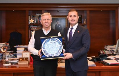 Ahmet Akın’dan Mansur Yavaş Ziyareti: Balıkesir ve Ankara Arasında Proje İşbirliği