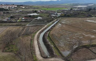 DSİ, Tırnova’da Taşkın Riskini Azaltmak İçin Çalışmalarına Devam Ediyor