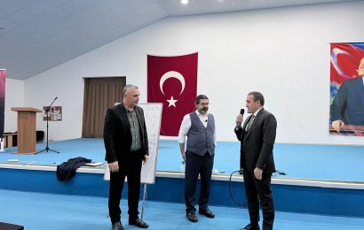 Burhaniye Kaymakamı İlyas Memiş, Veli Akademisi Programına Katıldı