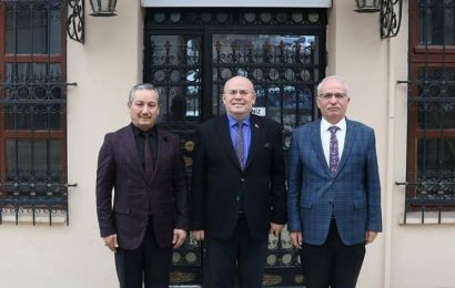 Susurluk Kaymakamı Muammer Köken İlçe Milli Eğitim Müdürlüğü’ne Ziyaret