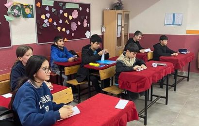 Selimağa Kayaoğlu İlk-Ortaokulu’nda Origami Etkinliği