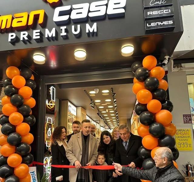 Ak Parti Bandırma İlçe Başkanı Göksel Karlahan, Yeni İşletme Açılışına Katıldı