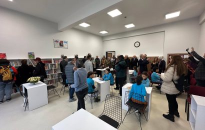 Burhaniye Kaymakamı İlyas Memiş, Mehmet Akif Ersoy İlkokulu’nda Kütüphane Açılışına Katıldı