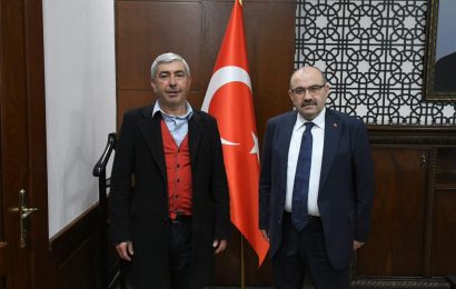 Vali Ustaoğlu, Balıkesir’in İlçelerinde Muhtarlarla Buluştu