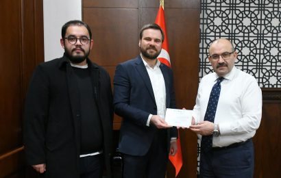 Genç MÜSİAD Başkanı Ahmet Yılmaz, Balıkesir Valisi İsmail Ustaoğlu’nu Ziyaret Etti