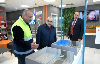 Vali İsmail Ustaoğlu, Balıkesir’de Kalekim Fabrikasını İnceledi