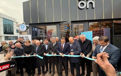 Balıkesir’de Halkçı Belediyecilik: OnOn Kafe Paşaalanı Şubesi Açıldı