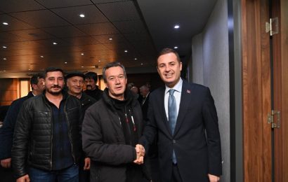 Balıkesir Büyükşehir Belediye Başkanı, Dursunbey’de Muhtarlarla Buluştu