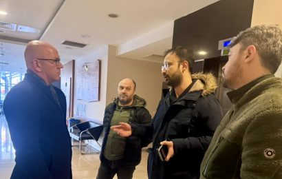 İvrindi’de Eski İlçe Başkanı Ayhan Arslanbey Yoğun Bakımda