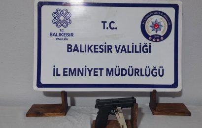 Gönen’de Sosyal Medyada Silah Gösterisi Yapan Şahıs Yakalandı