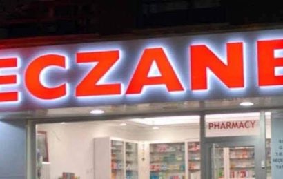 Edremit’te Nöbetçi Eczane Göknar’dan Vatandaşlara Hizmet