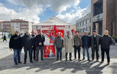 Zafer Partisi Gönen’de Ümit Özdağ İçin İmza Kampanyası Başlattı
