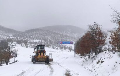 Balıkesir Büyükşehir Belediyesi Kar Yağışına Karşı Teyakkuzda