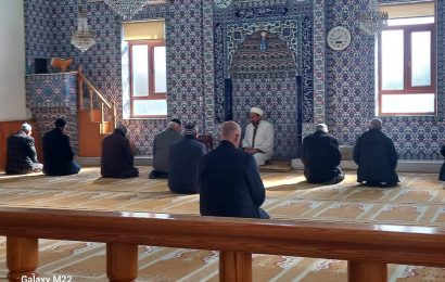 İlçe Müftüsü Dr. Abdülhamid Pehlivan’ın Cami Ziyaretleri Devam Ediyor
