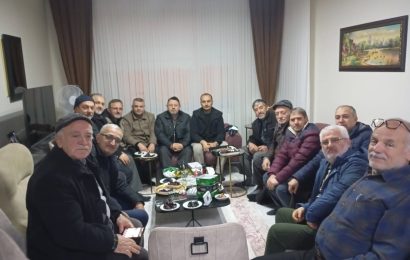 Bandırma’da Umre Dönüşü Ahmet Ekici’ye Anlamlı Ziyaret