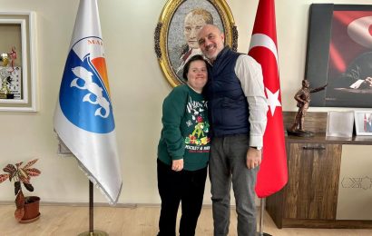 Belediye Başkanı Aydın Dinçer’e Ece’den Nazik Ziyaret