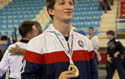 Balıkesir’in Gururu: Ramazan Akbıyık Taekwondo Türkiye Şampiyonu Oldu