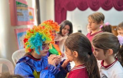 Adalar Belediyesi Öğrencilere Doğum Günü Sürprizi Yaptı