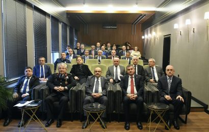 Balıkesir Valiliği’nde Ailenin Korunması ve Güçlendirilmesi Vizyon Belgesi Toplantısı