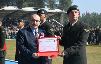 Balıkesir Valisi, Milli Savunma Üniversitesi Mezuniyet Töreninde Bulundu